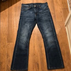 Men’s 527 Levi’s jeans.